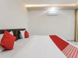 Super Hotel O Aastha Near Chaudhary Charan Singh International Airport