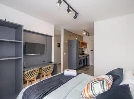 Studio Completo no Eixo - EIX0507