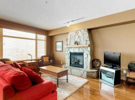 Glacier Lodge 106, hotel en Big White