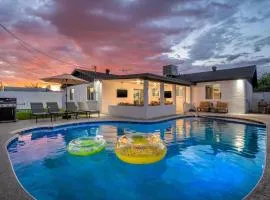 4BR 3BA Tempe Home with Pool, Hot Tub, Putting Green, & Game Room