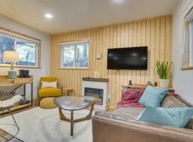1 Mi to Lake Cozy Crestline Cabin with Hot Tub!