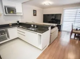 Apartamento de 2 Quartos Com Vaga - HUB1006A