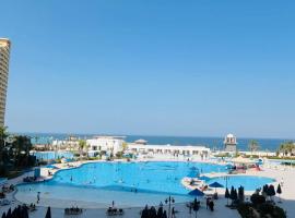 Porto Sokhna pyramids Family, σαλέ σε Αΐν Σούχνα