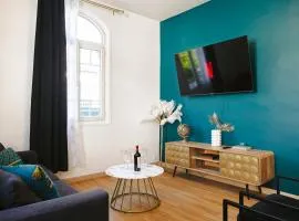 Gatsby - Appartement rénové élégant, Hypercentre Saintes, Calme, Fibre, TV 4K, Netflix