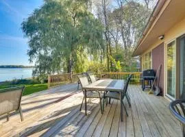 Lakefront Escape: Waterfront Lake Champlain Home