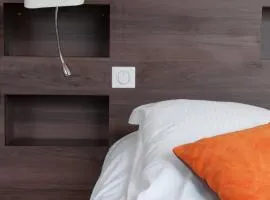Logis Hotel du Parc-Restaurant - Le Rouget de Lisle