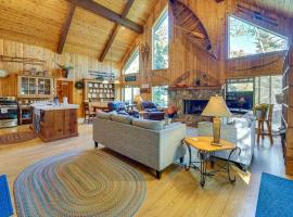 Game Room and Views Cabin Near Purgatory Resort!, hotel di Durango