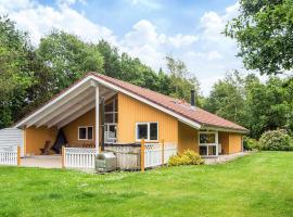 4 star holiday home in Ansager, hotel v destinácii Ansager