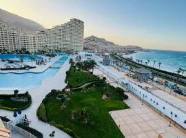 Apartments porto Sokhna pyramids，位于艾因苏赫纳的木屋