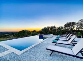 A Thousand Stars: Pool+Hot Tub, Views