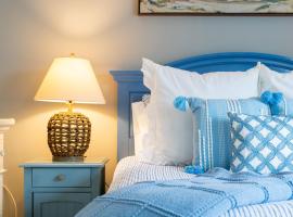 Ocean Bliss I Beachfront Condo I Heated Pool, hotel in New Smyrna Beach