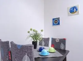 One Bedroom Apartment with Balcony and Sea View 2