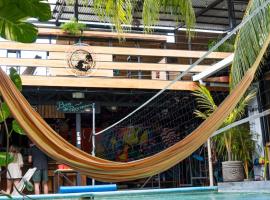 Surf Town Hostel, g&aelig;lud&yacute;rav&aelig;nt h&oacute;tel &iacute; San Juan del Sur