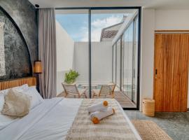 FYM LOVE VILLA Residence BALI, hotel v destinaci Kerobokan