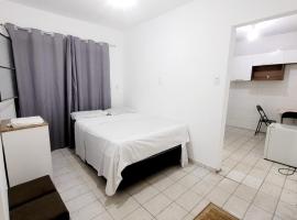 Casa Aeroporto a poucos minutos do Aeroporto de Viracopos, hotel in Campinas