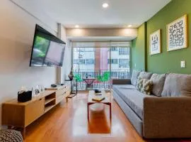 Capitalia Bright balcony Bike & Leafy Views