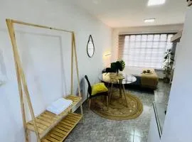 Encantador monoambiente con parque