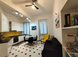 Ca'Sætta BnB Holiday home - Park & go to Genoa Aquarium and old town