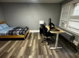 Room Near Downtown Hartford