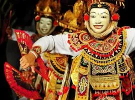 Saren Kauh Ubud Palaceॐ
