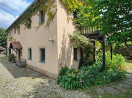 Ferienwohnung Ostermaier, hotelli kohteessa Dresden