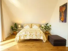 Modernes Dachstudio