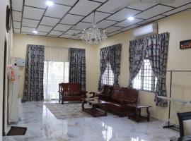 Shaja Homestay, ξενοδοχείο σε Kampong Kepayang