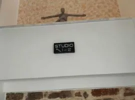 Petra Studio 1