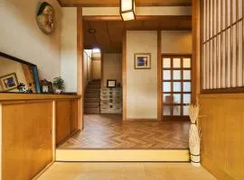Traditional Japanese House, MtFuji view ,Free bag ,4 bedrooms ,Rent bike