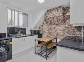 Luxury 2BR Retreat Sheldon、Sheldonのホテル