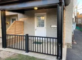 Bryn Mawr Spacious Grnd Floor Apt Free Parking