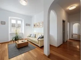 Peschiera by Briskva