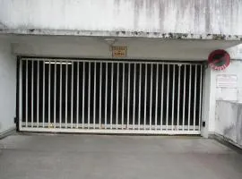 LIMOGES, GARAGE rue WAGNER !