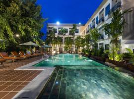 Green Amazon Residence