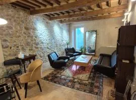 Six Keys Guesthouse