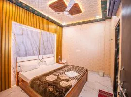 Omji Dwarika Bhawan - 2km from Ram Temple