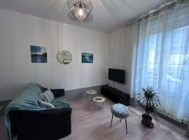 L azur Jurassien séjour chaleureux dans le Jura