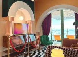 Dooga Ins-Retro Opera Deco Seaview Bathtub by Doogahome Homestay