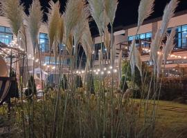 Patio Pool Villa, khách sạn gia đình ở Gyeongju