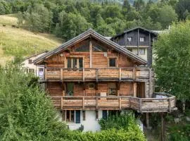 AO HOUSE - PRAKKA Base Camp