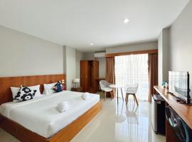 The Brown Boutique Patong, hotel sa Patong Beach