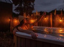 Tinyhouse 2 pers met hottub