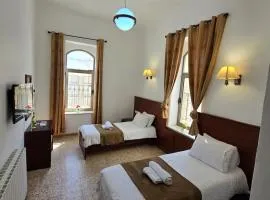 St Thomas Home's Guesthouse - Jerusalem