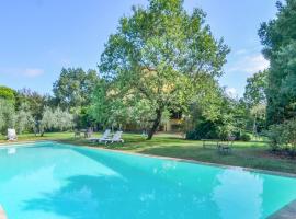 Nice Home In Monte San Savino, hotel en Monte San Savino