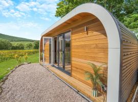 Freedom Fields - Bluebell, hotel in Straiton