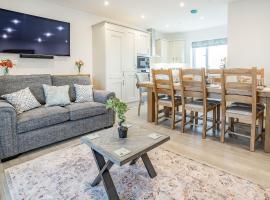 Copper Beech Cottage - Uk35892, Hotel in Ludchurch