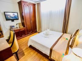 ORANGE Hotel & Suites - Danang City CENTER, near Dragon Bridge, hotel v destinaci Danang