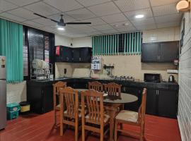 Udupi में UDUPI HOMESTAY - Cottage House - Dendoorkatte, Udupi, कैबिन