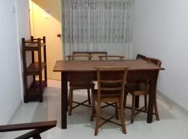 Two rooms apartment, hotel in Moratuwa