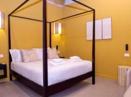 Maison Luxury Plaza
